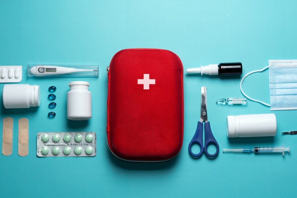 İlk yardım tedavi ve uygulamaları